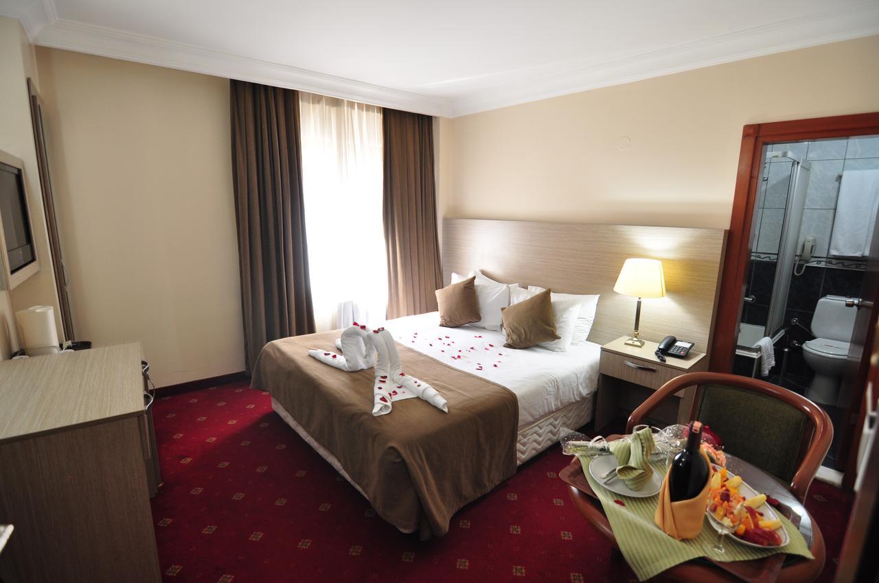 Hotel Buyuk Sahinler İstanbul Dış mekan fotoğraf