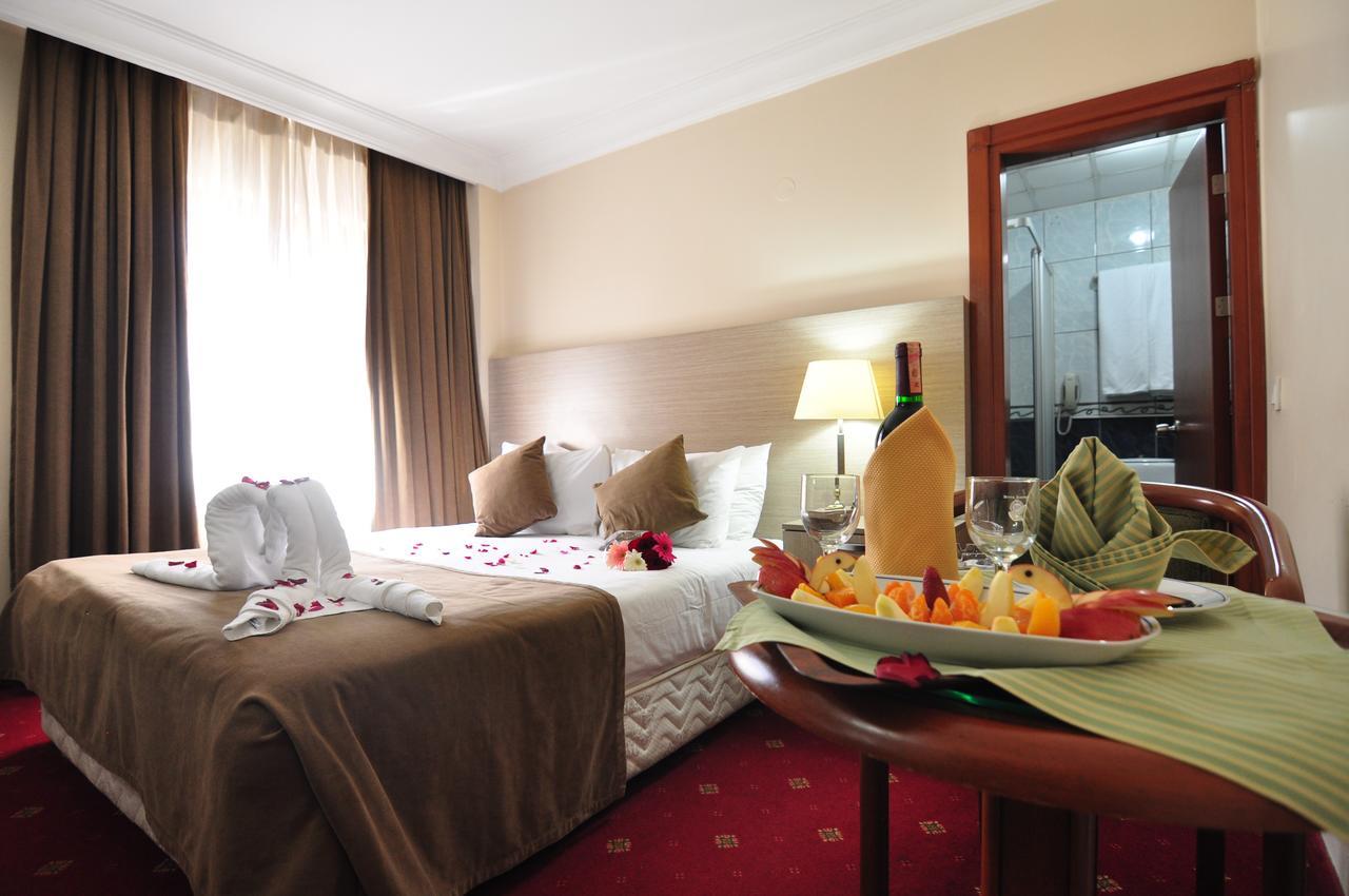 Hotel Buyuk Sahinler İstanbul Dış mekan fotoğraf