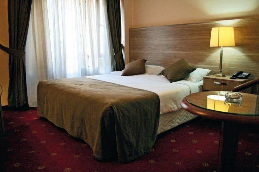 Hotel Buyuk Sahinler İstanbul Dış mekan fotoğraf